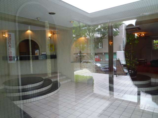 エントランスホール