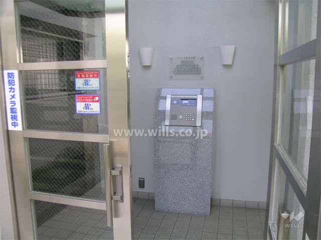 オートロック付きのエントランス