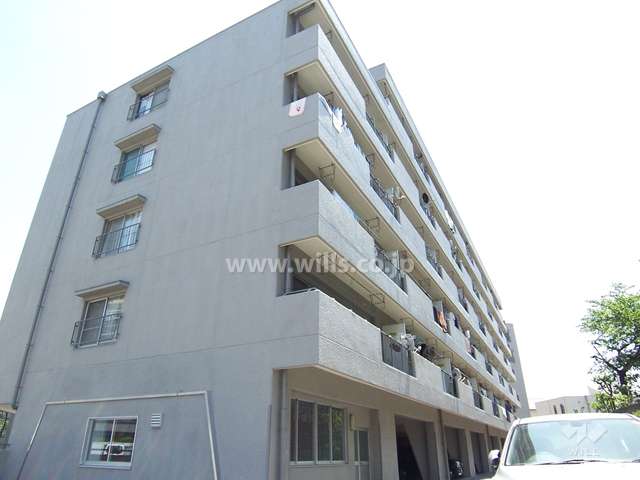 ライオンズマンション千里丘A棟の外観(北西側から)