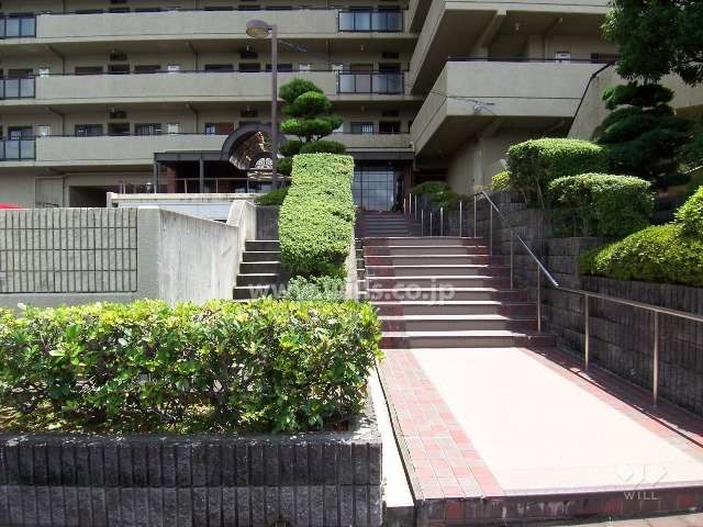 エントランス周辺