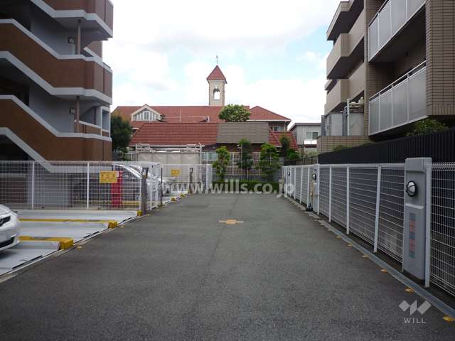 敷地内駐車場（屋外機械式）