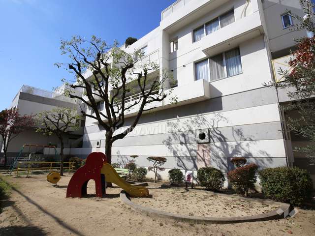 敷地内に隣接する公園