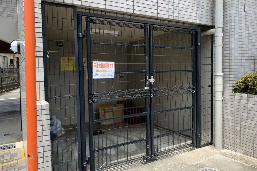 ゴミ置き場