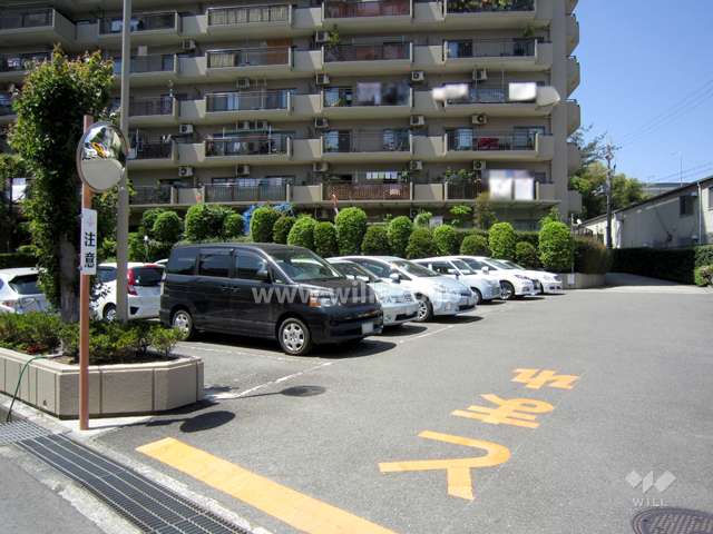 敷地内駐車場（屋外平面式）