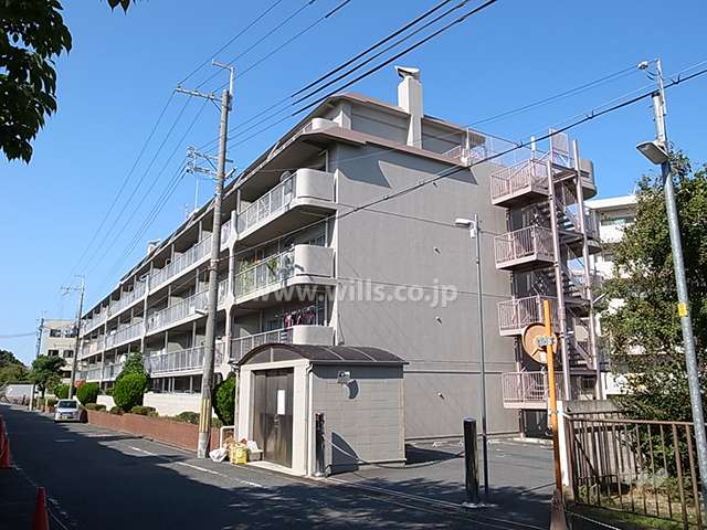 千里山東スカイハイツの外観（南東側から）