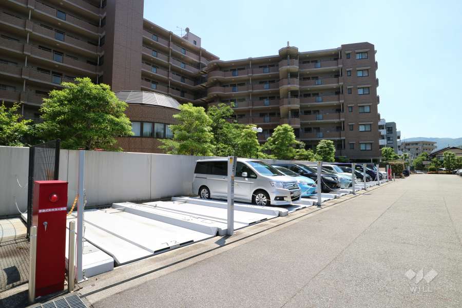 敷地内駐車場（屋外機械式）