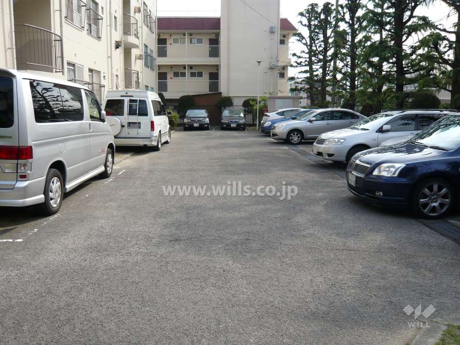 敷地内駐車場(屋外平面式)