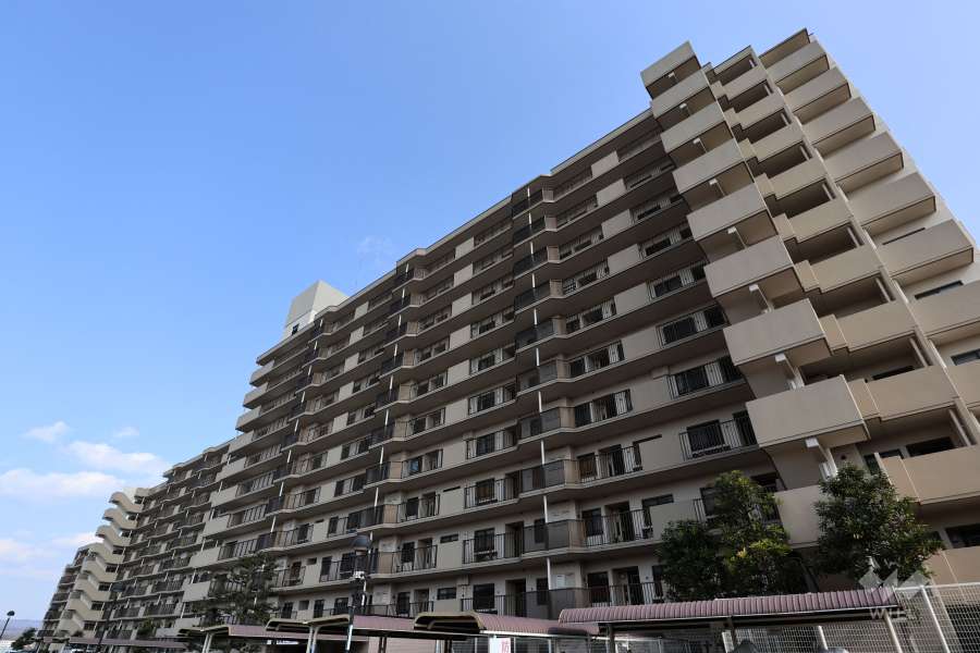 瀬戸水野パークホームズの外観（北西側から）