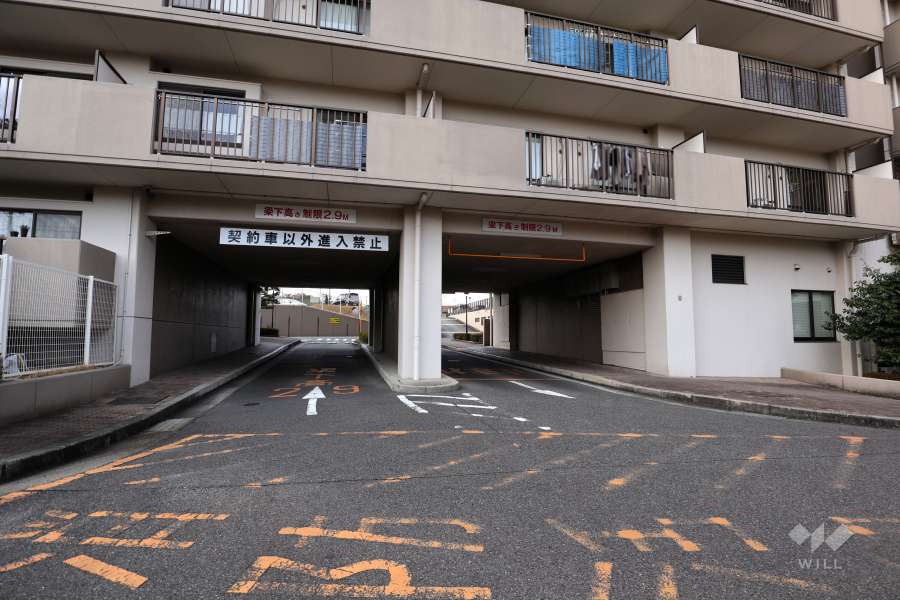 駐車場の出入り口