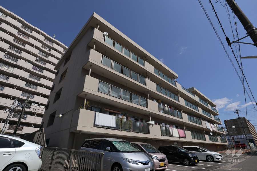 新瀬戸ハイツの外観（南西側から）