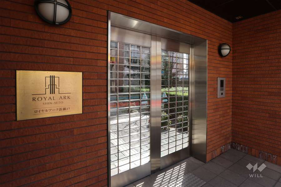 銘板