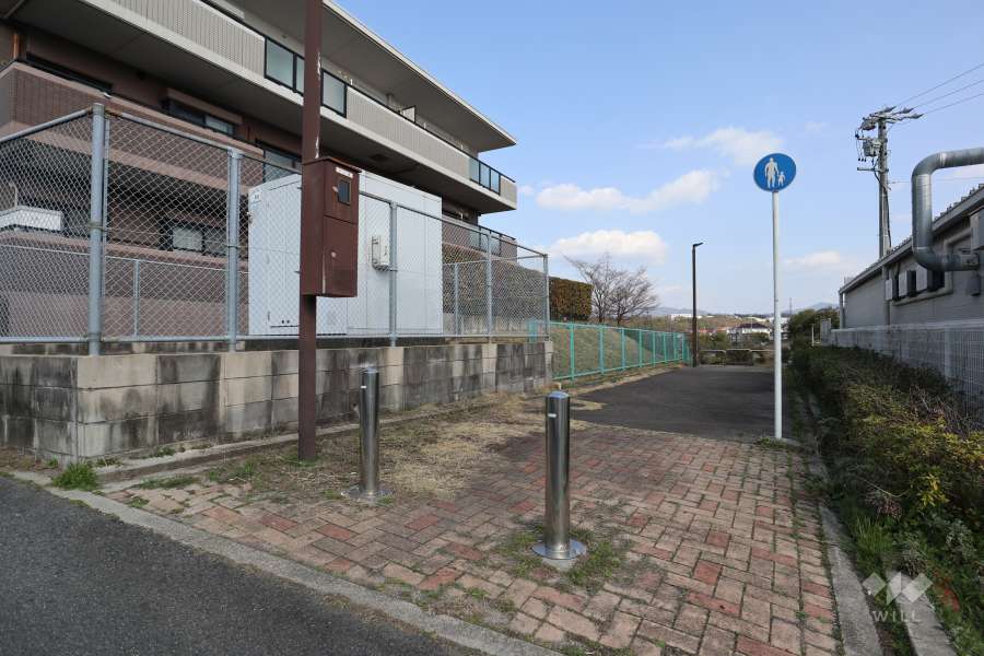敷地内の通路