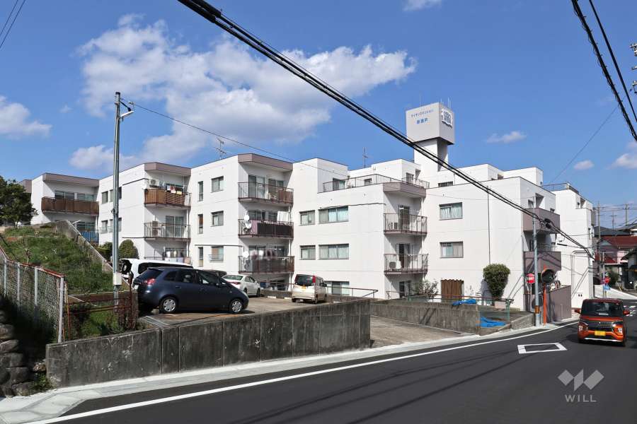 ライオンズマンション新瀬戸の外観（南西側から）