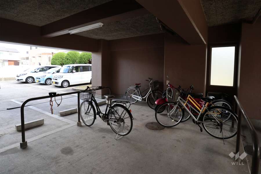 駐輪場、バイク置場