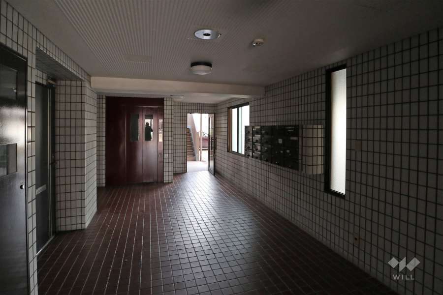 エントランスホール