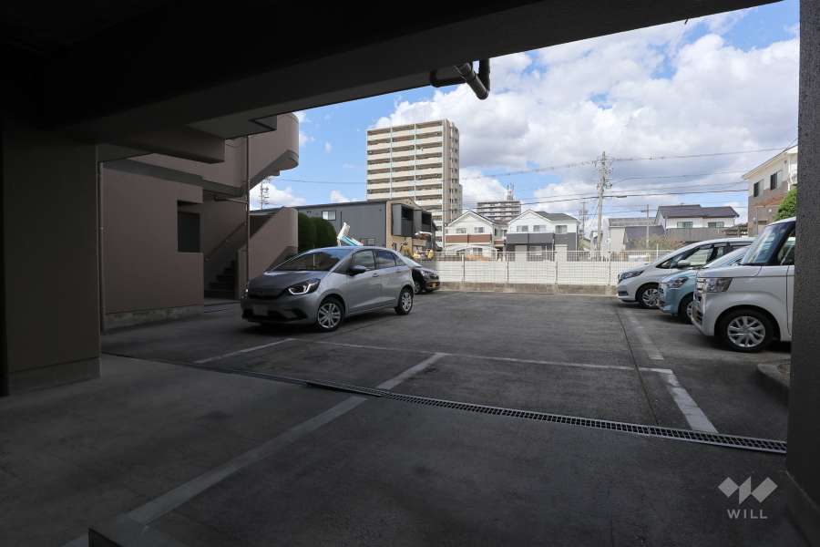 敷地内駐車場（屋外平面式）