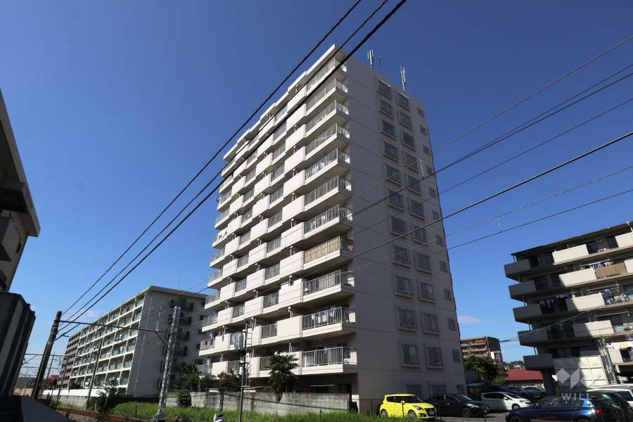 ハイレジデンス新瀬戸苑の外観（南東側から）