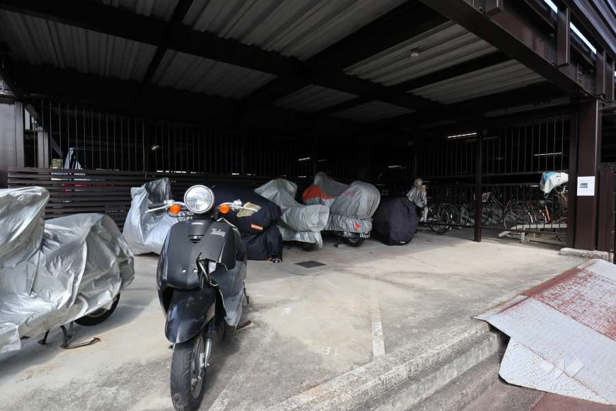 バイク置場