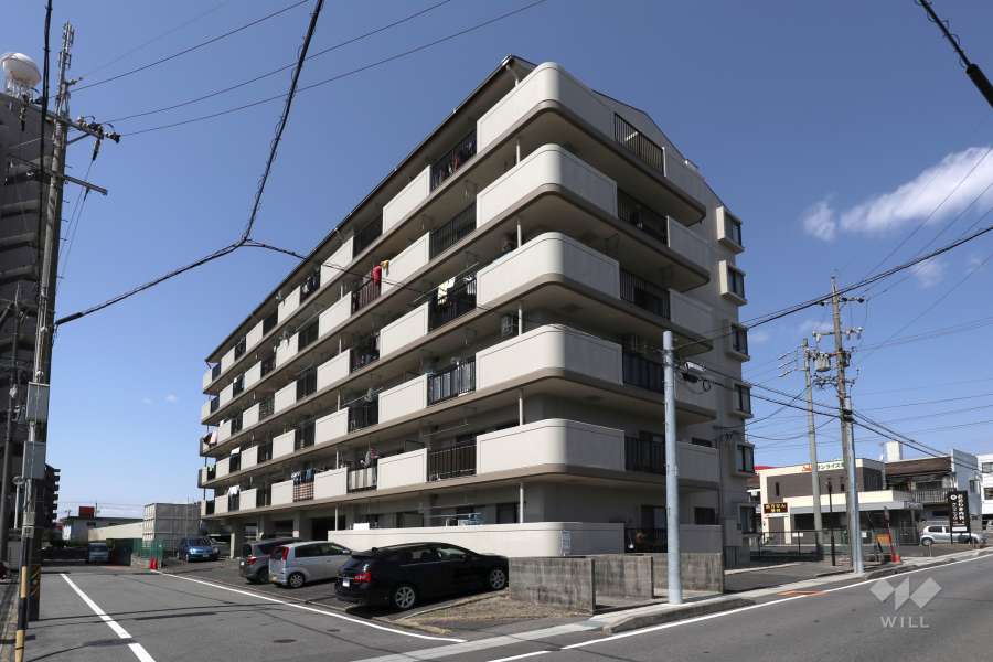 ダイヤモンドハイツ新瀬戸の外観（南東側から）