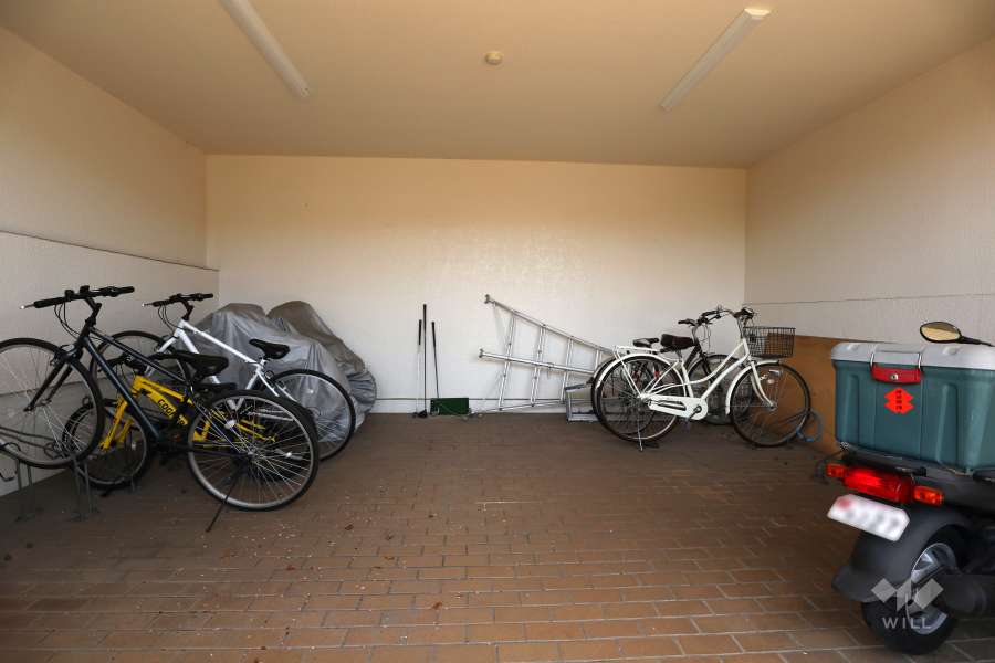 駐輪場、バイク置場