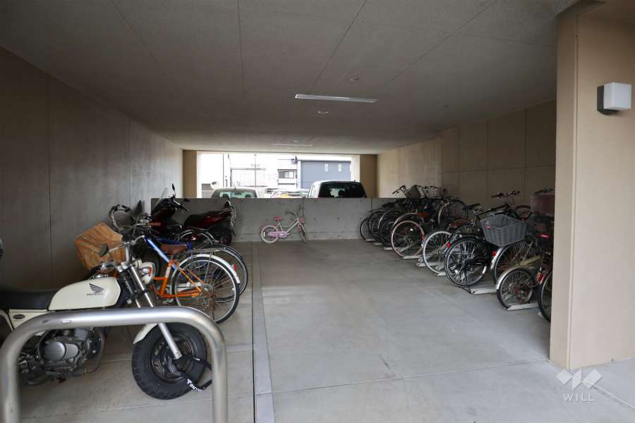 駐輪場、バイク置場