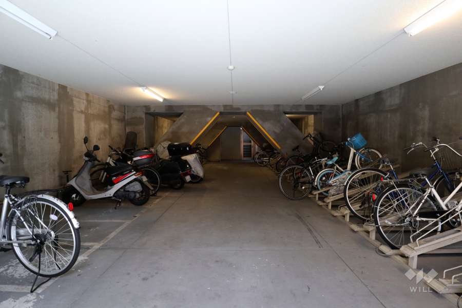 駐輪場、バイク置場