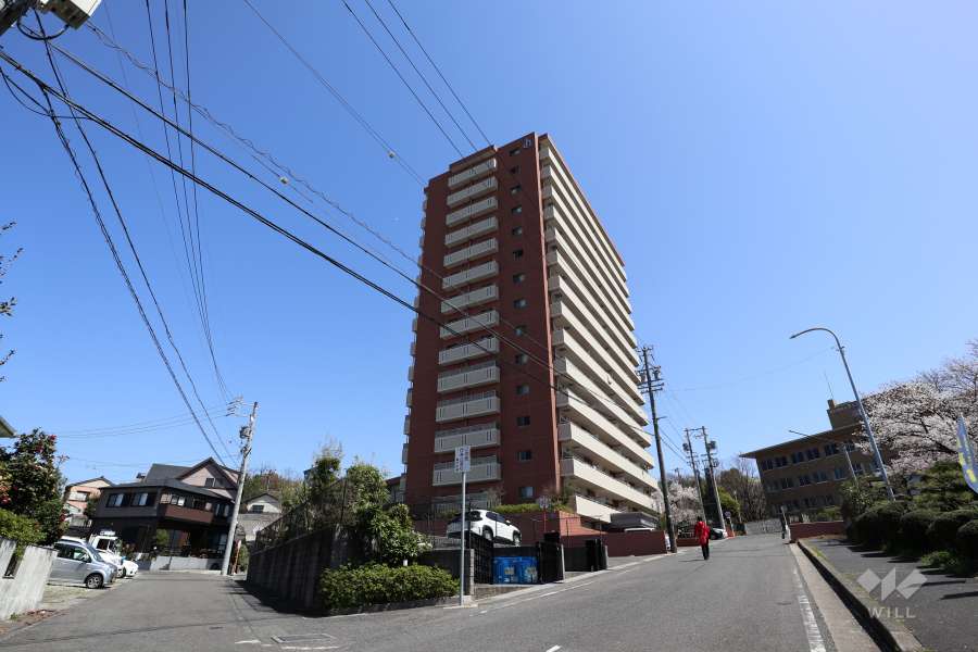 キャッスルハイツ瀬戸西茨の丘の外観（北西側から）