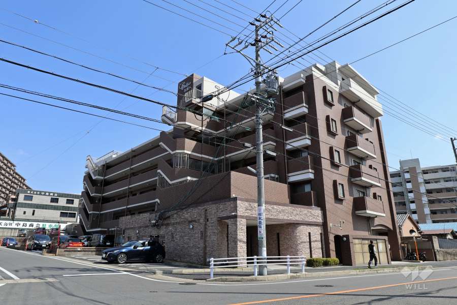 カルティア新瀬戸の外観（北西側から）