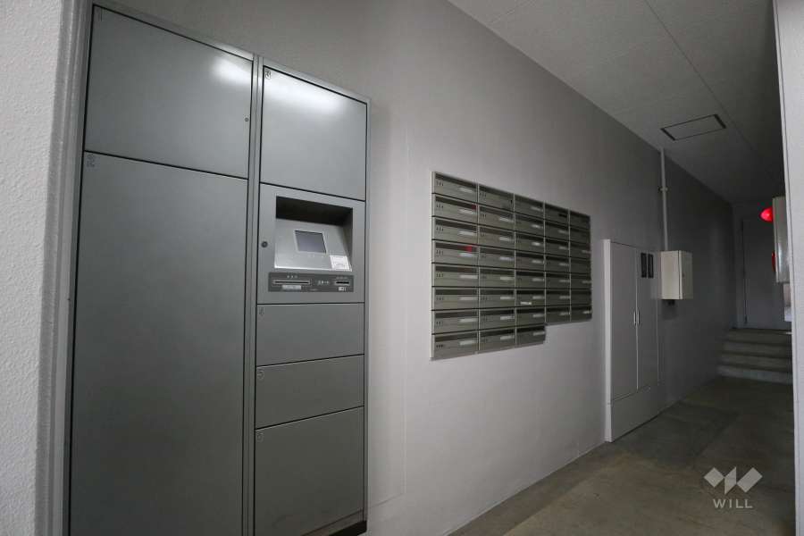 宅配ボックスと共用ポスト