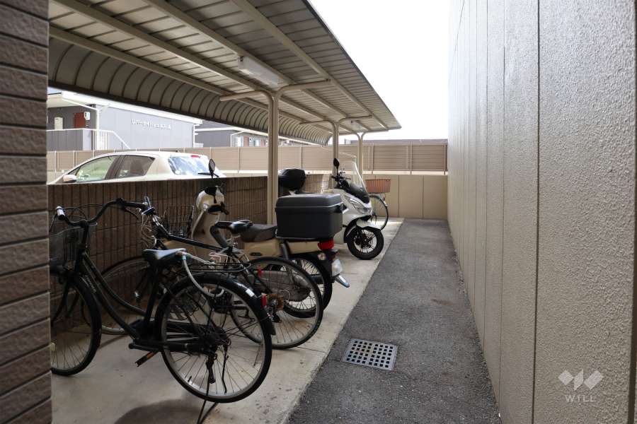 駐輪場、バイク置場