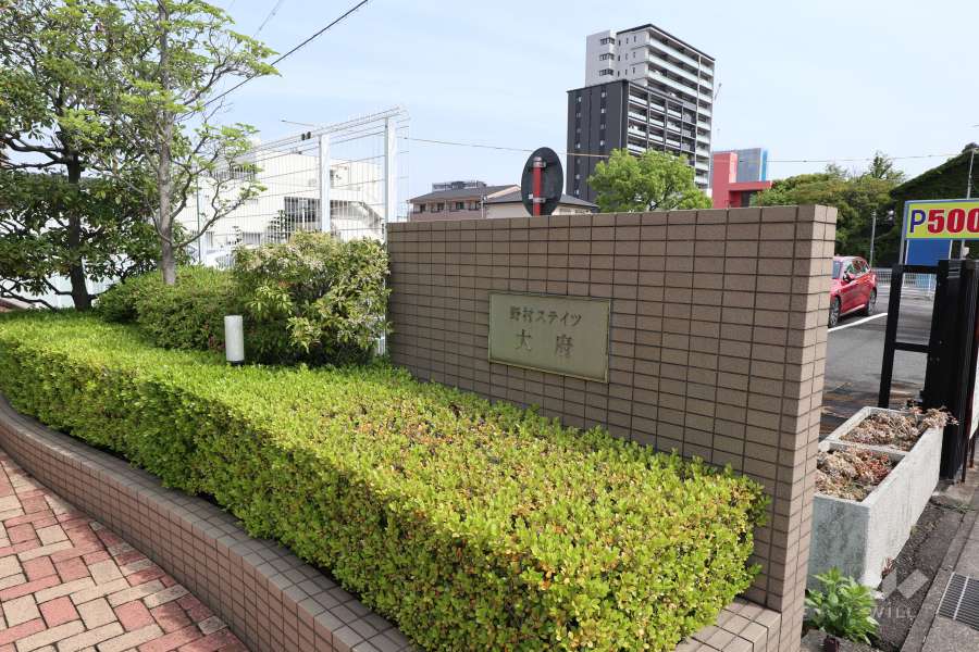 銘板