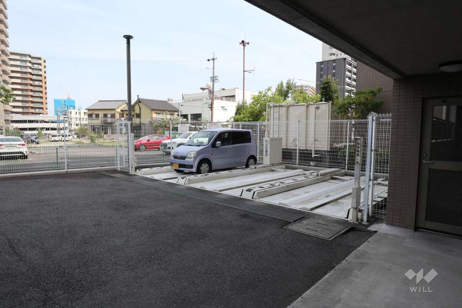 敷地内駐車場（屋外機械式）