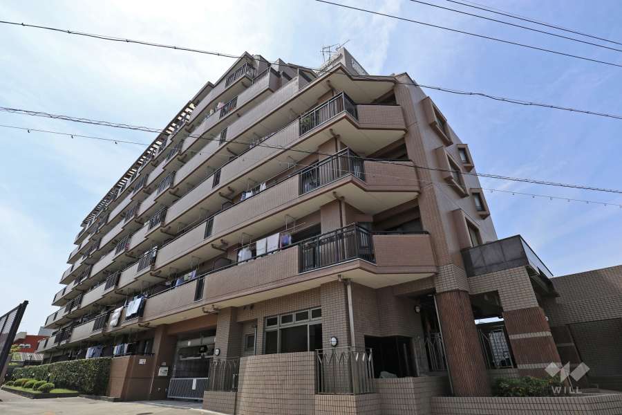 ライオンズマンション大府の外観（北東側から）