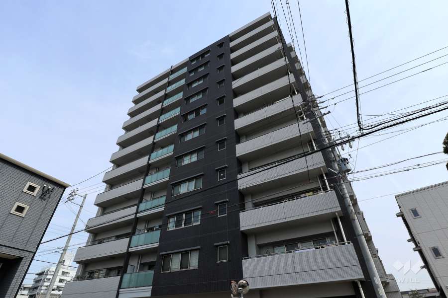 プレミアシティ大府駅前の外観（南東側から）