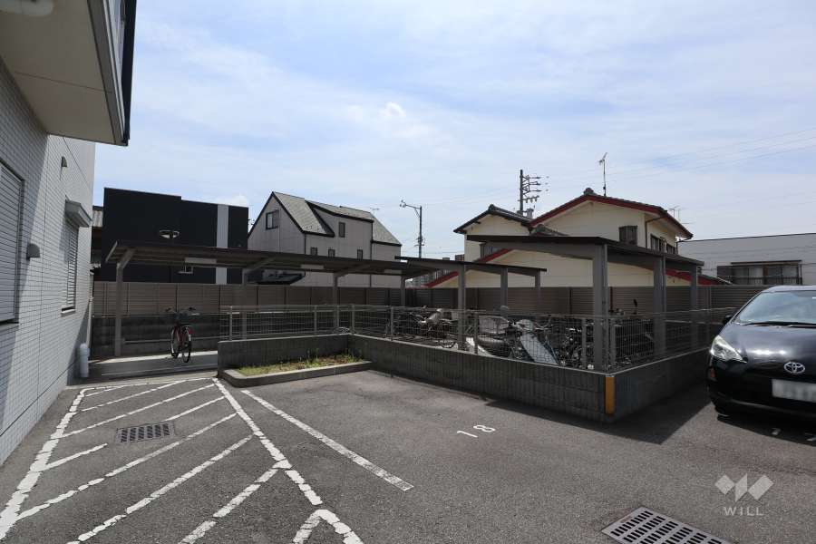 駐輪場、バイク置場