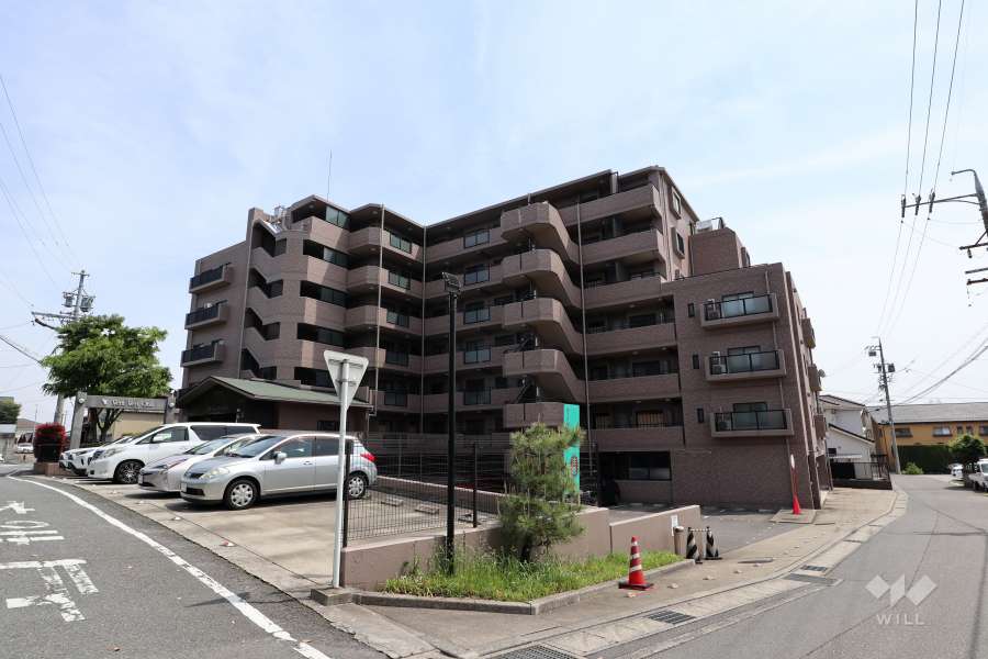 バンベール大府の外観（北西側から）