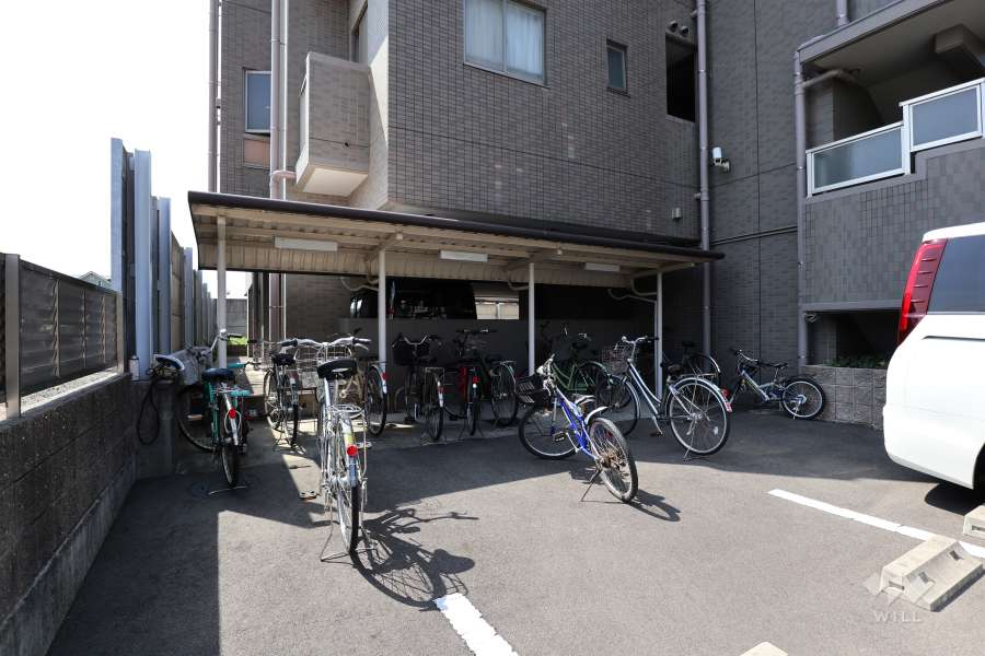 駐輪場