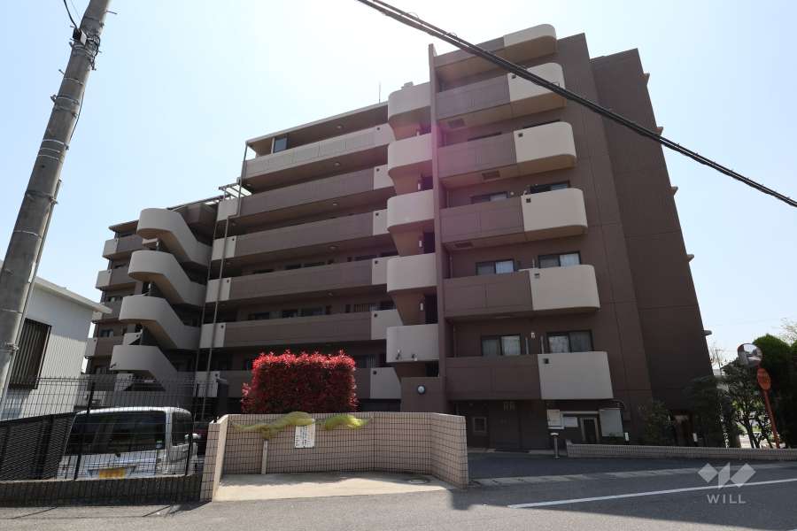 シャトー大府明成の外観（北西側から）