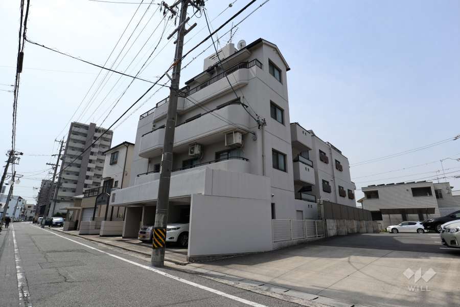 グローリアス大府第２の外観（北東側から）