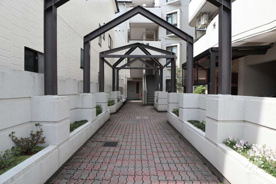 エントランスアプローチ