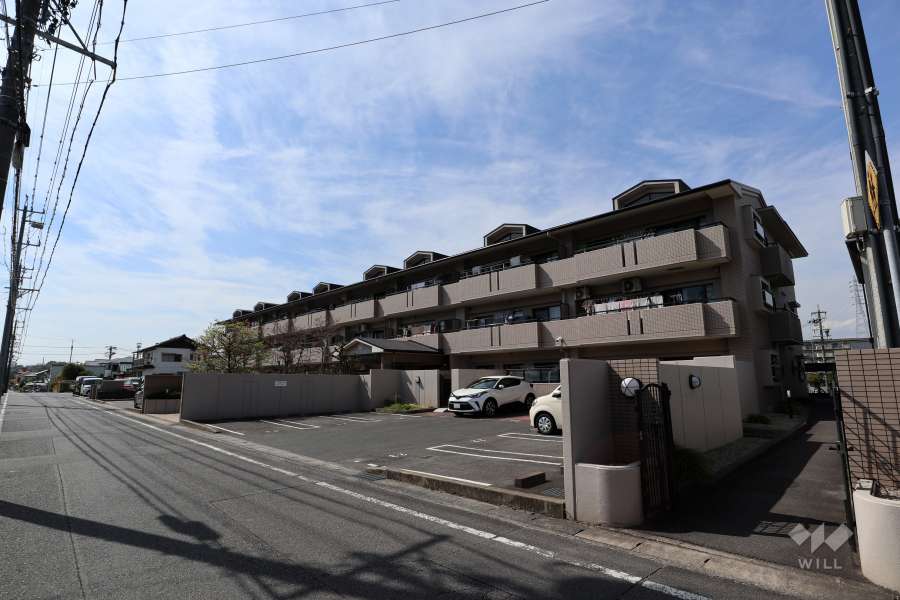 グローリアス大府江端公園の外観（南東側から）