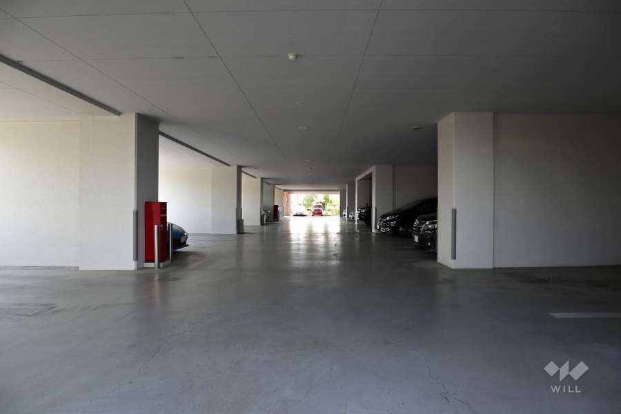 敷地内駐車場（屋内平面式）