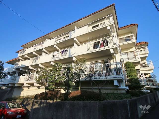 シャルマンコーポBC棟の外観（南東側から）