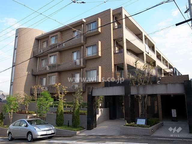 アルス千里円山町静麗邸の外観（西側から）