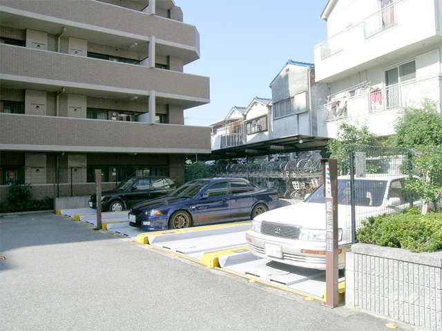 敷地内駐車場