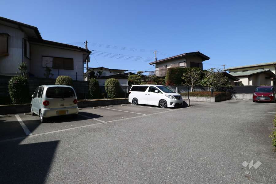 敷地内駐車場（屋外平面式）