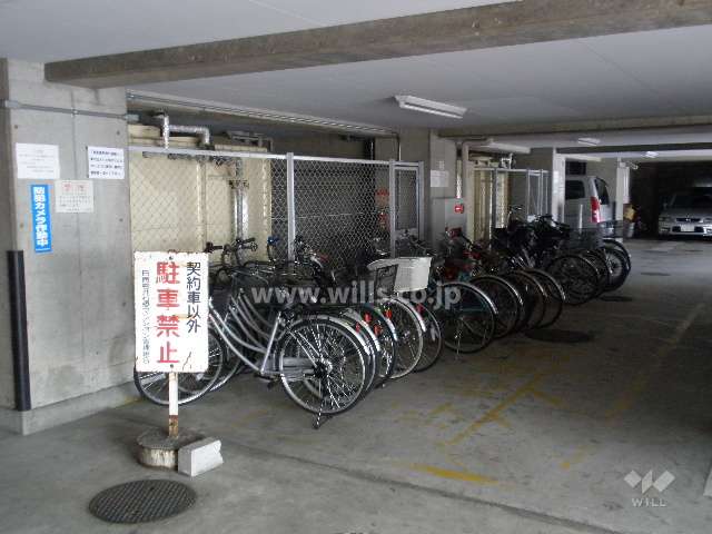 敷地内駐車場