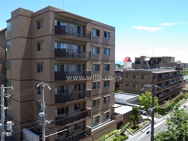 パークコート千里桃山台の外観（北西側から）