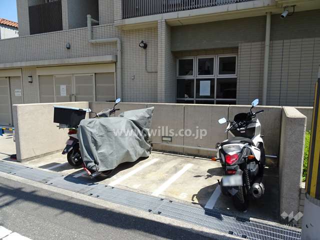 バイク置場