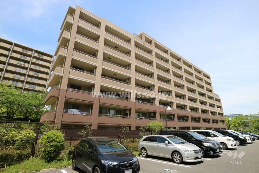 新千里東町アーバンライフの外観(南側から)